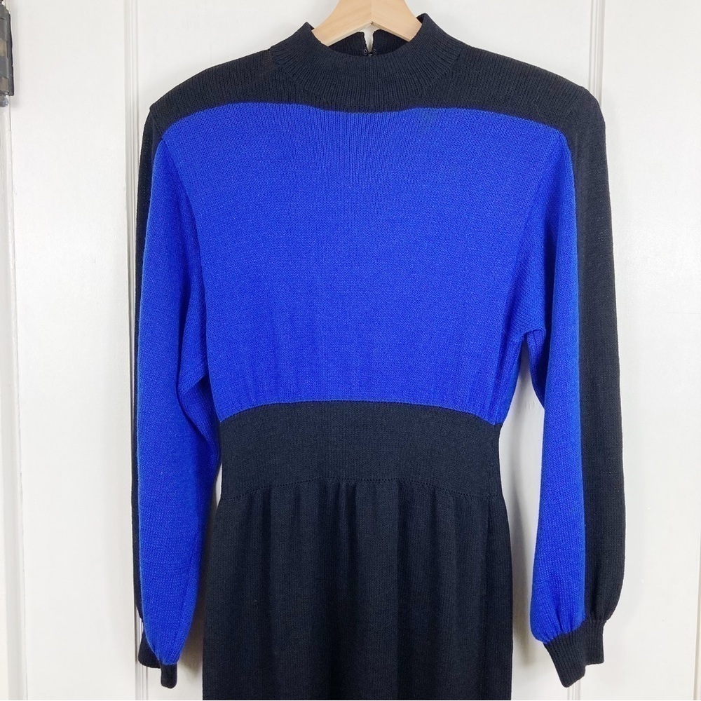 Vintage St. John Knit Balloon Sleeve Dress - Picture 2 of 7